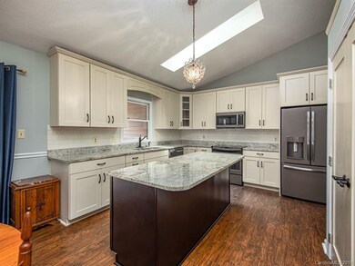 12 Cedar Ridge Dr, Asheville, NC 28806 - photo 5