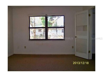 10108 Lynn Ave, Tampa, FL 33619 - photo 6