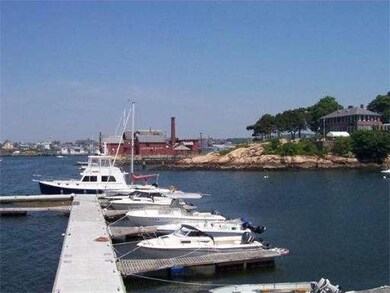 7 Rackliffe St unit 2B, Gloucester, MA 01930 - photo 5