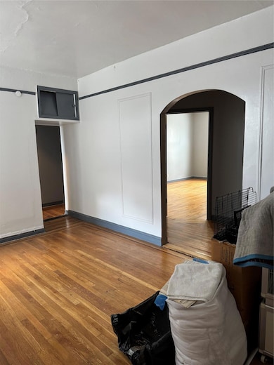 2922 Barnes Ave unit 3A, Bronx, NY 10467 - photo 6