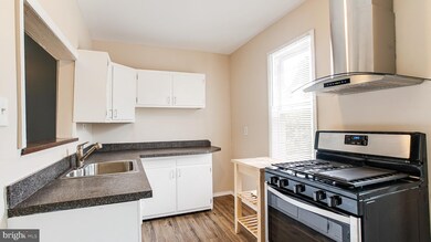 310 Clifton Ave, Darby, PA 19023 - photo 7