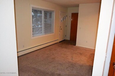 1340 W 23rd Ave unit D, Anchorage, AK 99503 - photo 2