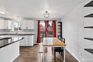 9015 Thea Rose Dr SE, Yelm, WA 98597 - photo 6