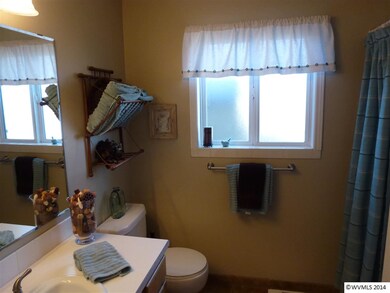 6484 Jaymar Dr NE, Keizer, OR 97303 - photo 7