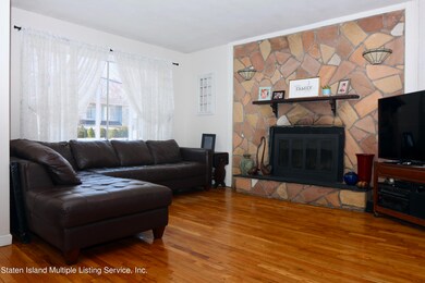 49 Church Ave, Staten Island, NY 10314 - photo 4
