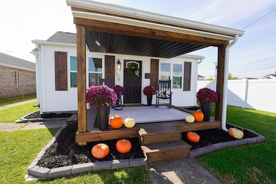 1524 Beech St, Kenova, WV 25530 - photo 3