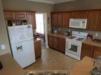 7449 Iron Dr, Macungie, PA 18062 - photo 7