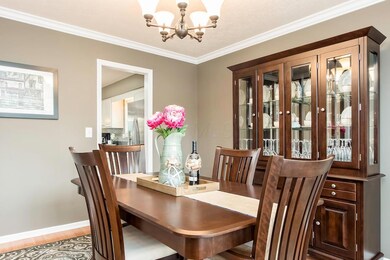 2046 Maxwell Ave, Lewis Center, OH 43035 - photo 4