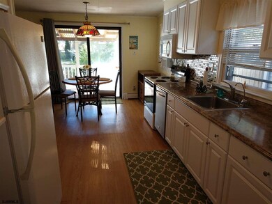 411 Dobbs Ave, Somers Point, NJ 08244 - photo 6