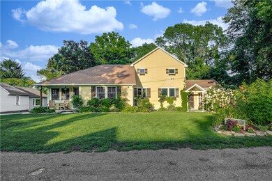 52 Johnson Place, Wakefield, RI 02879 - photo 3