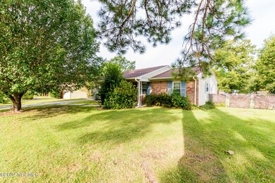 158 White Oak Blvd-2