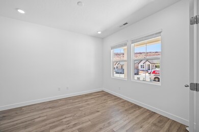 1904 Cyclone Dr unit 262, Washington, UT 84780 - photo 6
