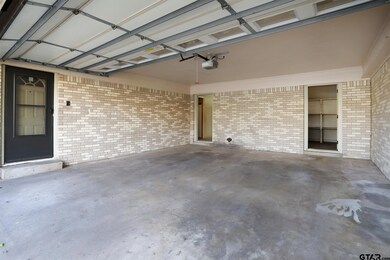 821 821 Haden, Tyler, TX 75701 - photo 3