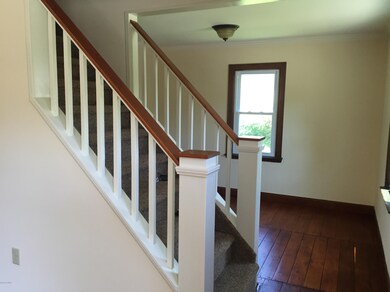 110 Seventh St, Milford, PA 18337 - photo 4