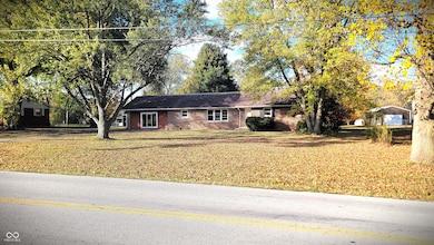 1611 E Range Line Rd, Greencastle, IN 46135 - photo 2