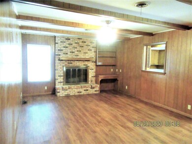 200 Texoma Dr, Whitesboro, TX 76273 - photo 3