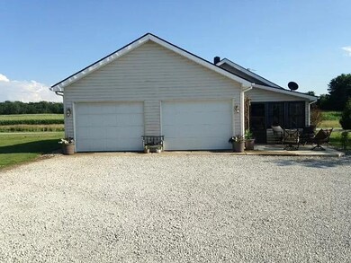 10296 E 100 S, Greentown, IN 46936 - photo 4