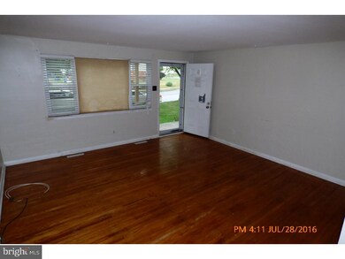 844 Wedgewood Dr, Lansdale, PA 19446 - photo 4