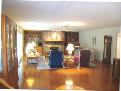 1369 W Cantor Place Dr, Nixa, MO 65714 - photo 3