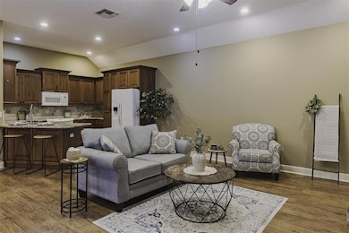 732 Julius St, Lake Charles, LA 70605 - photo 5