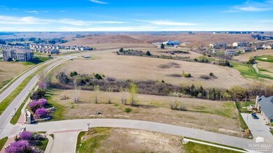 5512 Enclave Ridge Cir, Manhattan, KS 66503 - photo 6