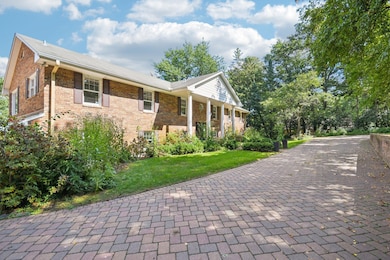 25 S Deep Lake Rd, Saint Paul, MN 55127 - photo 3