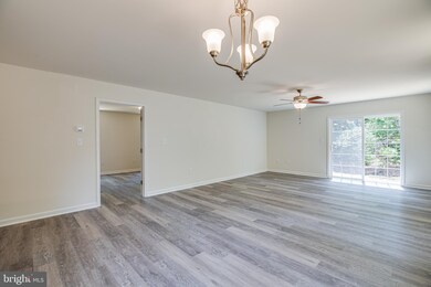 979 Lake Heritage Dr, Ruther Glen, VA 22546 - photo 5