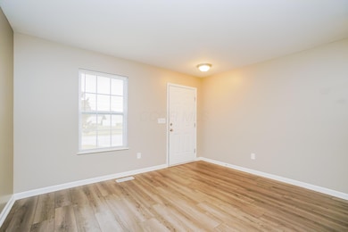 179 Cottonwood Place, Commercial Point, OH 43116 - photo 2