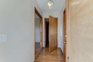 308 Stardust Dr, Shelbyville, TN 37160 - photo 4