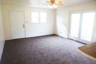 110 S Saltsman Dr, Hopkinsville, KY 42240 - photo 6