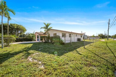 2691 NW 19th Ave, Oakland Park, FL 33311 - photo 3