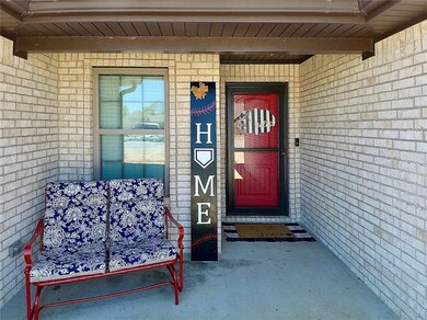 971 Red Oak St, Elkins, AR 72727 - photo 4