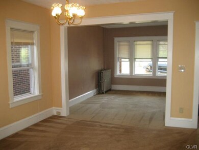 1913 Northampton St, Easton, PA 18042 - photo 6