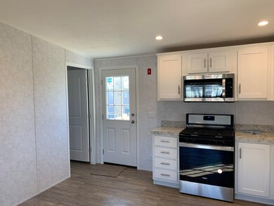 6 Downfield Ln, Rochester, NH 03867 - photo 3