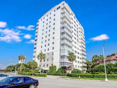 1560 Lancaster Terrace 1203-MLS_Size-002