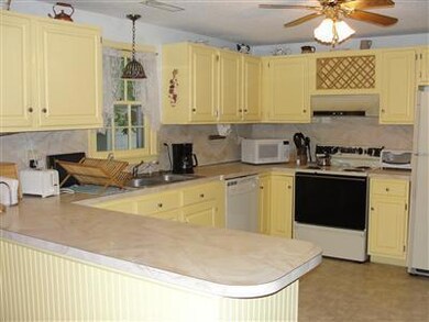 22 Jacqueline Ct, Centerville, MA 02632 - photo 4