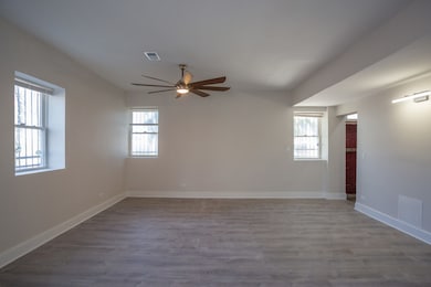 6018 S Wabash Ave, Chicago, IL 60637 - photo 6