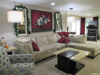 3263 Pioneer Dr SE, Salem, OR 97302 - photo 7