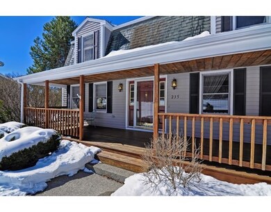 235 Johnny Appleseed Ln, Leominster, MA 01453 - photo 2