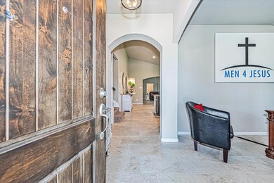 411 Lake Line Dr, Alvin, TX 77511 - photo 5