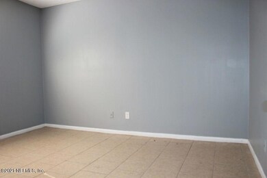 5219 Westchase Ct, Jacksonville, FL 32210 - photo 6