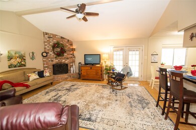 746 Dezso Dr, Alvin, TX 77511 - photo 5