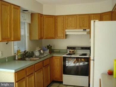 136 Chestnut Dr, Elkton, MD 21921 - photo 4