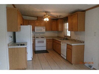 71 Robin Dr, Tiverton, RI 02878 - photo 4