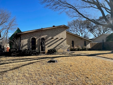 7126 Bob o Link Dr, Dallas, TX 75214 - photo 3