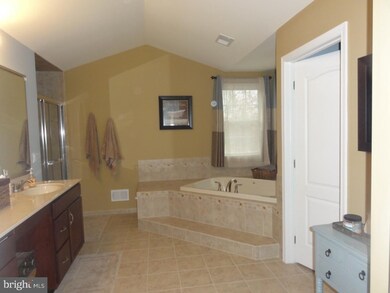 1 Greylynne Dr, Princeton, NJ 08540 - photo 5