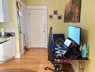 31 Queensberry St unit 20, Boston, MA 02215 - photo 3