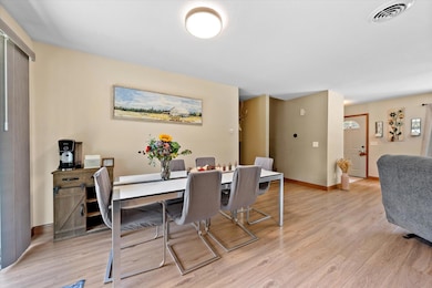 822 Clear View Dr, West Bend, WI 53090 - photo 6