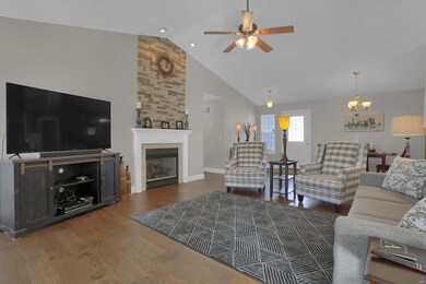 6704 Crossington Dr, Maryville, IL 62062 - photo 4