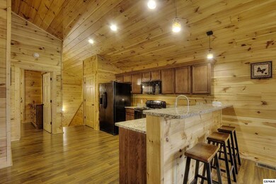 922 Mcmakin Way, Pigeon Forge, TN 37863 - photo 6